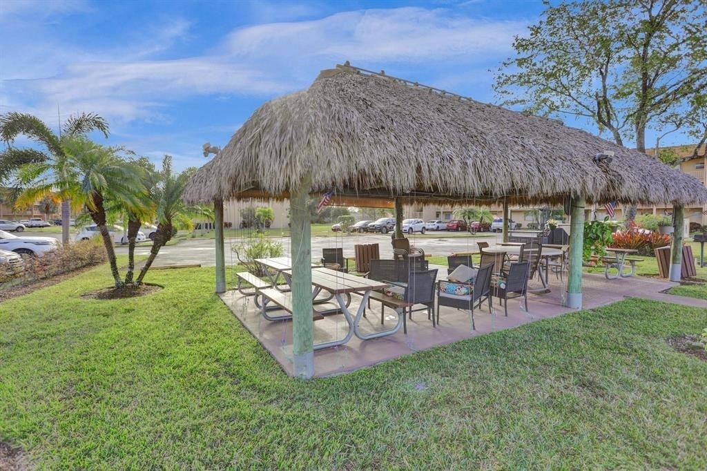 6850 Royal Palm Boulevard - Photo 28