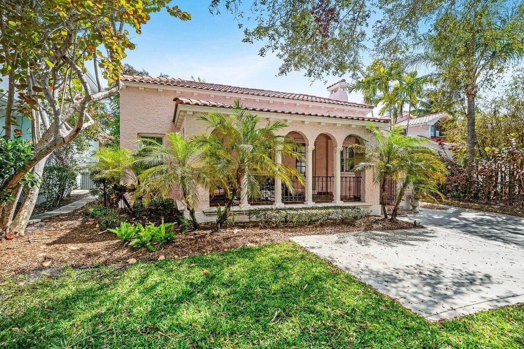 217 Se Coconut Avenue - Photo 5