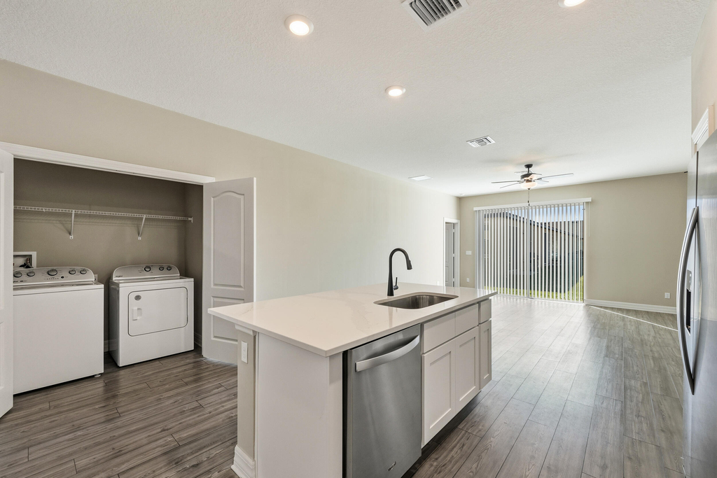 1817 Party Place - Photo 10