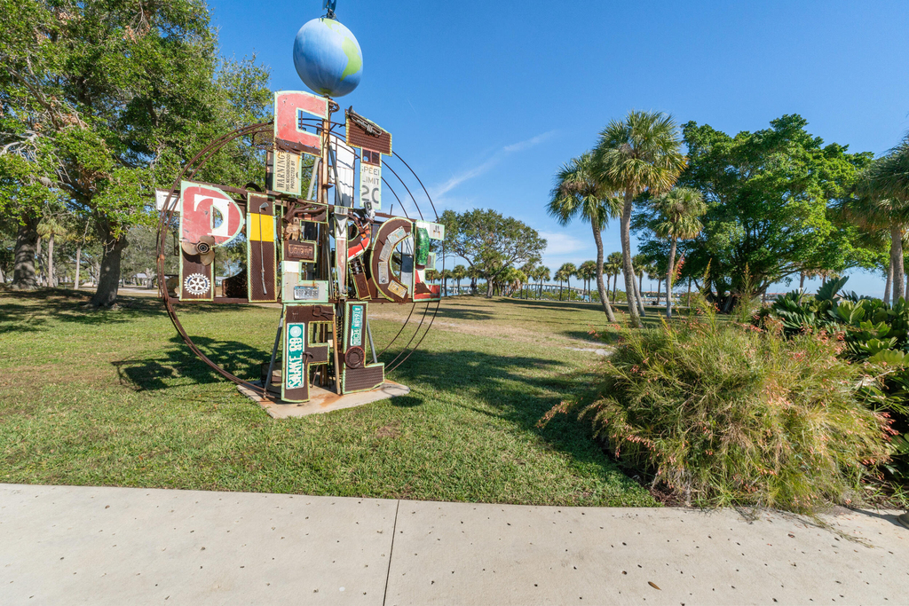 1817 Party Place - Photo 38