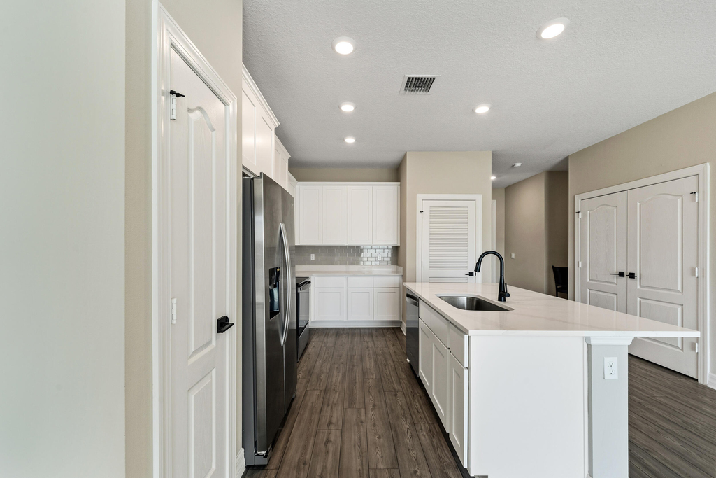 1817 Party Place - Photo 9