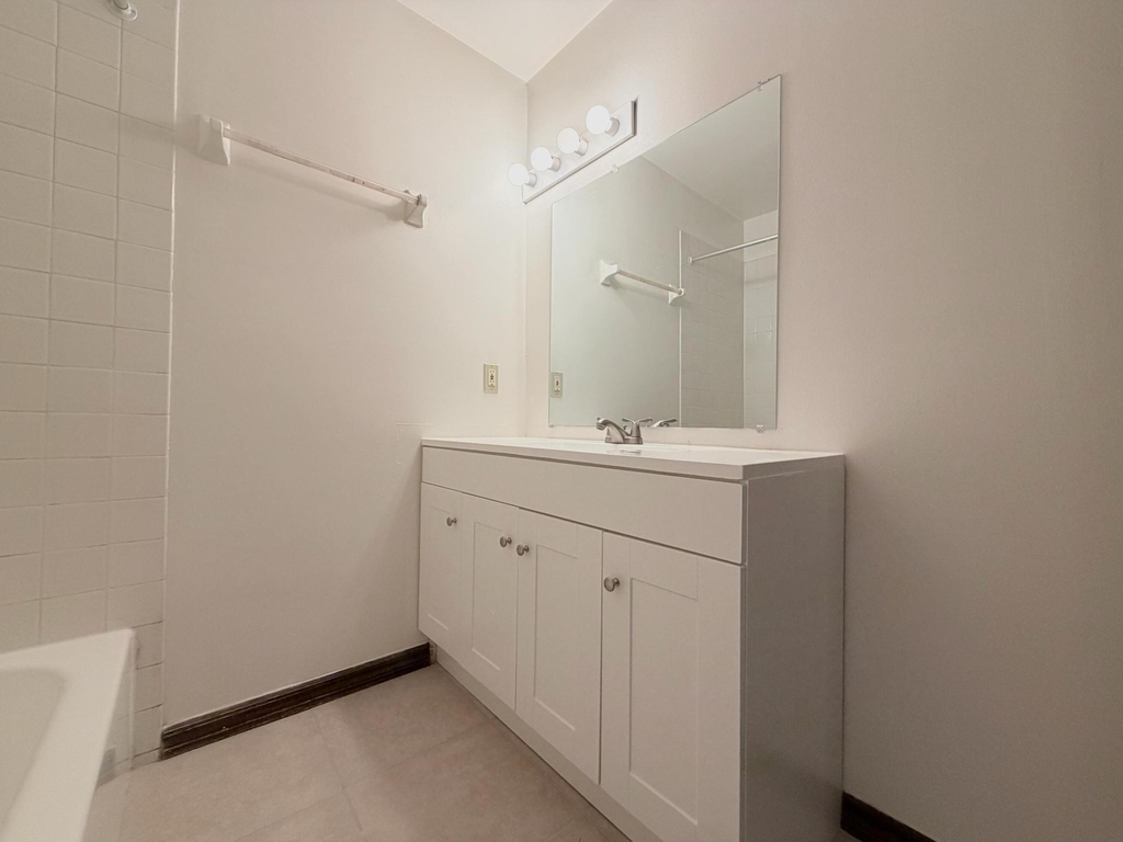 1226 N Haverhill Road - Photo 3