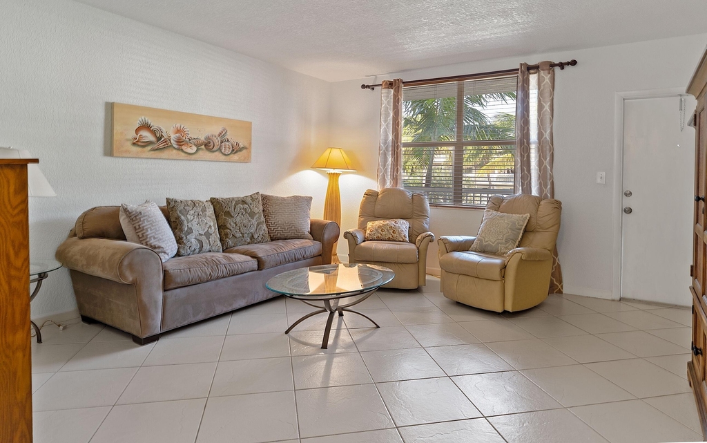 2565 S Ocean Boulevard - Photo 4