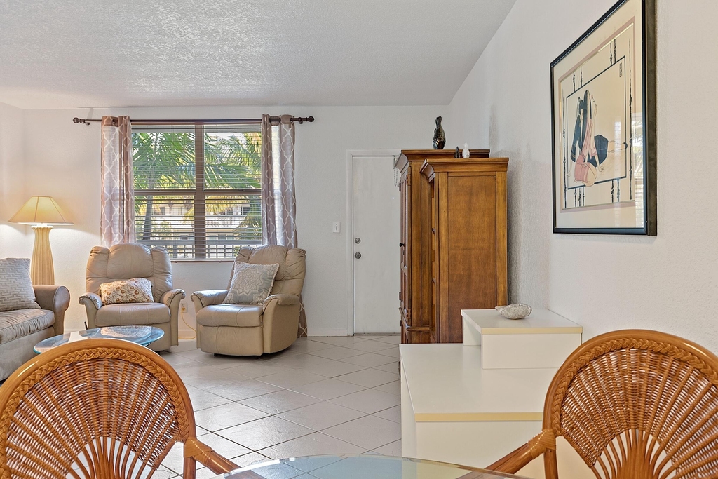 2565 S Ocean Boulevard - Photo 9