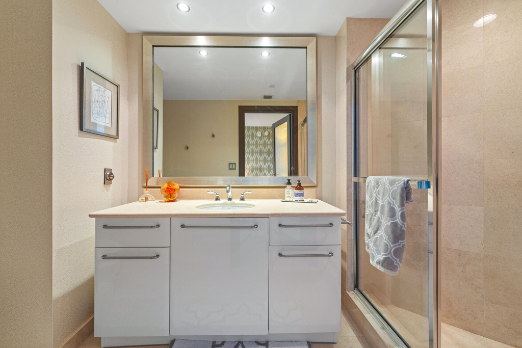 3101 S Ocean Drive - Photo 18
