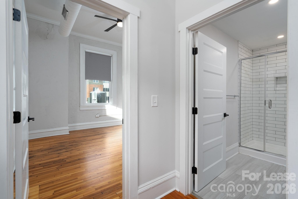 52 Union Street S - Photo 8