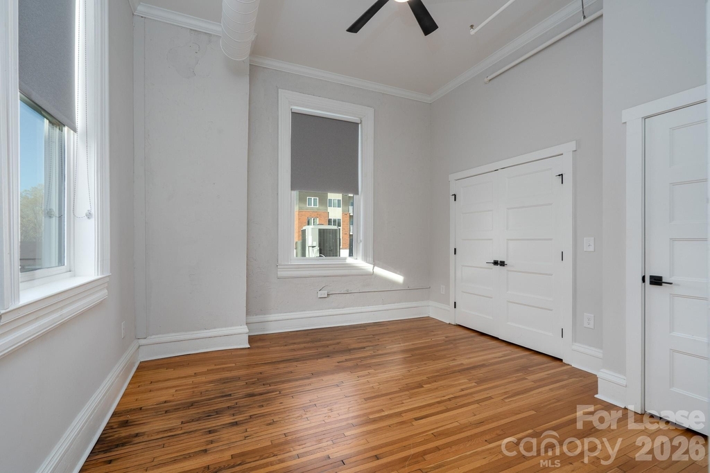 52 Union Street S - Photo 9