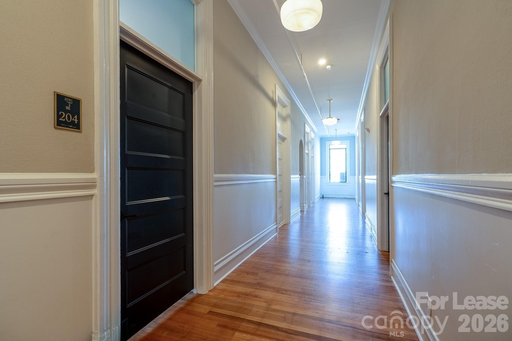 52 Union Street S - Photo 14