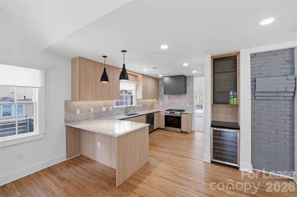 1838 Merriman Avenue - Photo 10