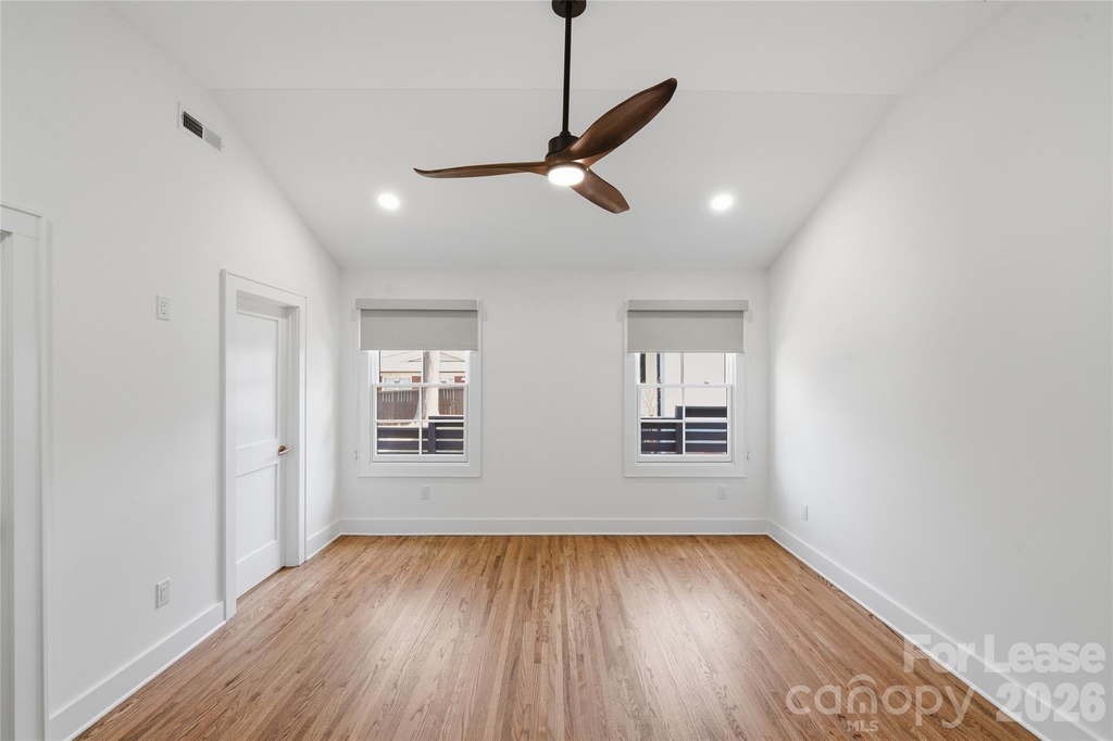 1838 Merriman Avenue - Photo 16
