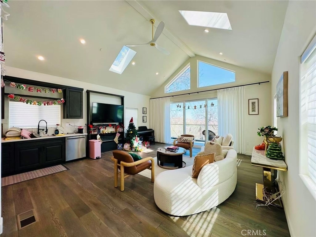 1670 Grass Valley - Photo 5