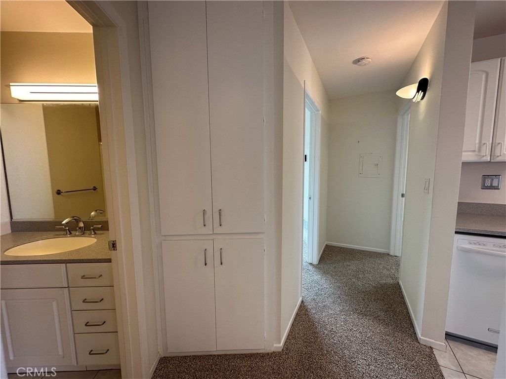 640 The Village - Photo 10