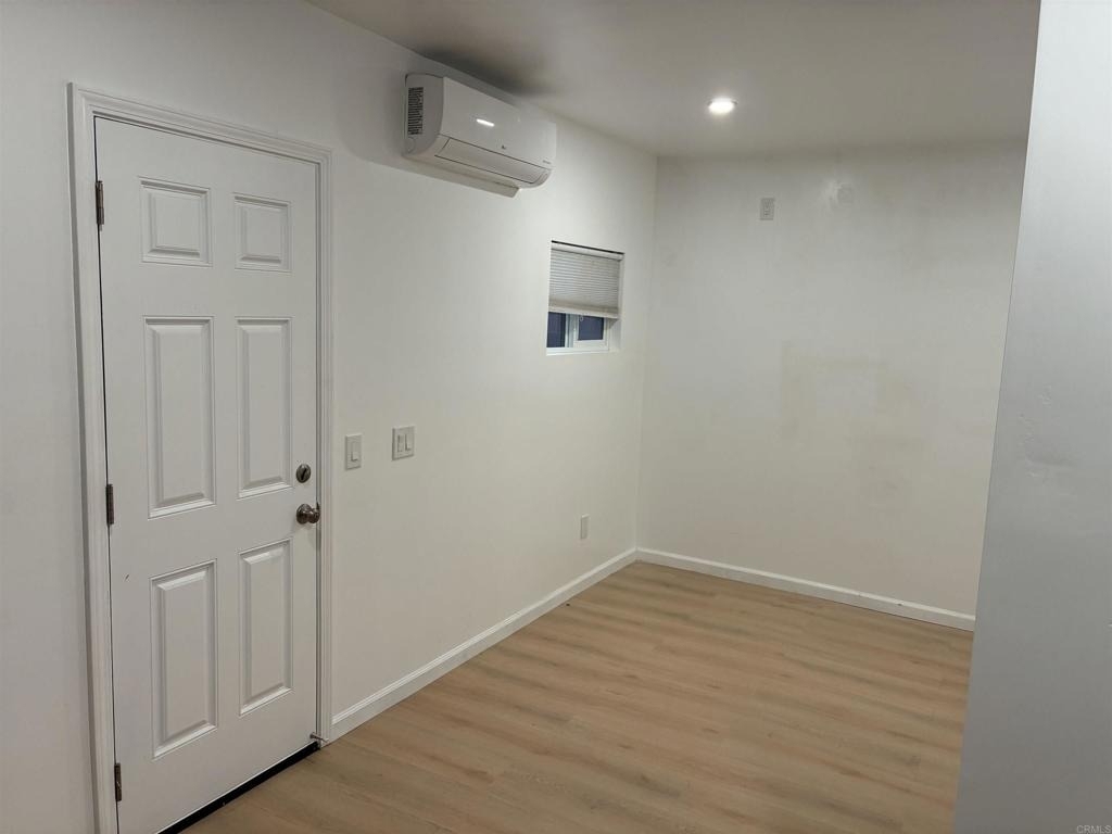 586 Del Mar Ave #b - Photo 4