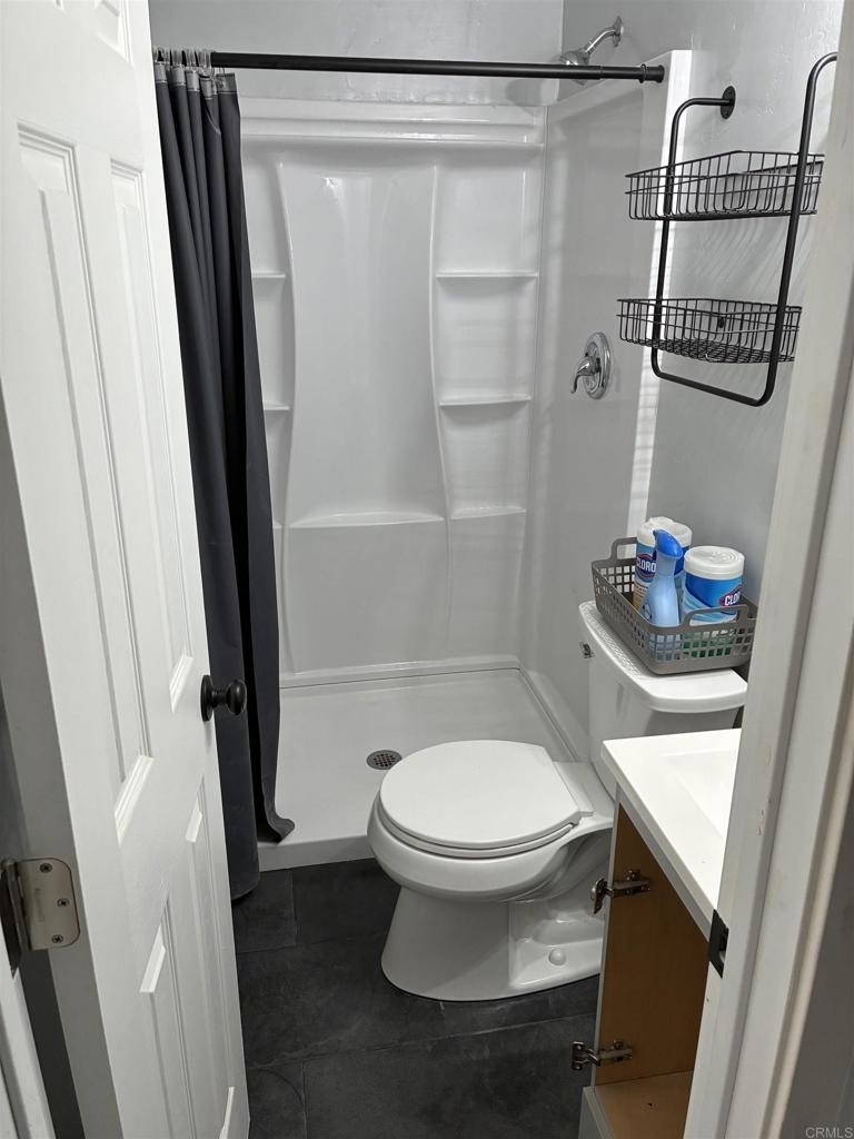 586 Del Mar Ave #b - Photo 1