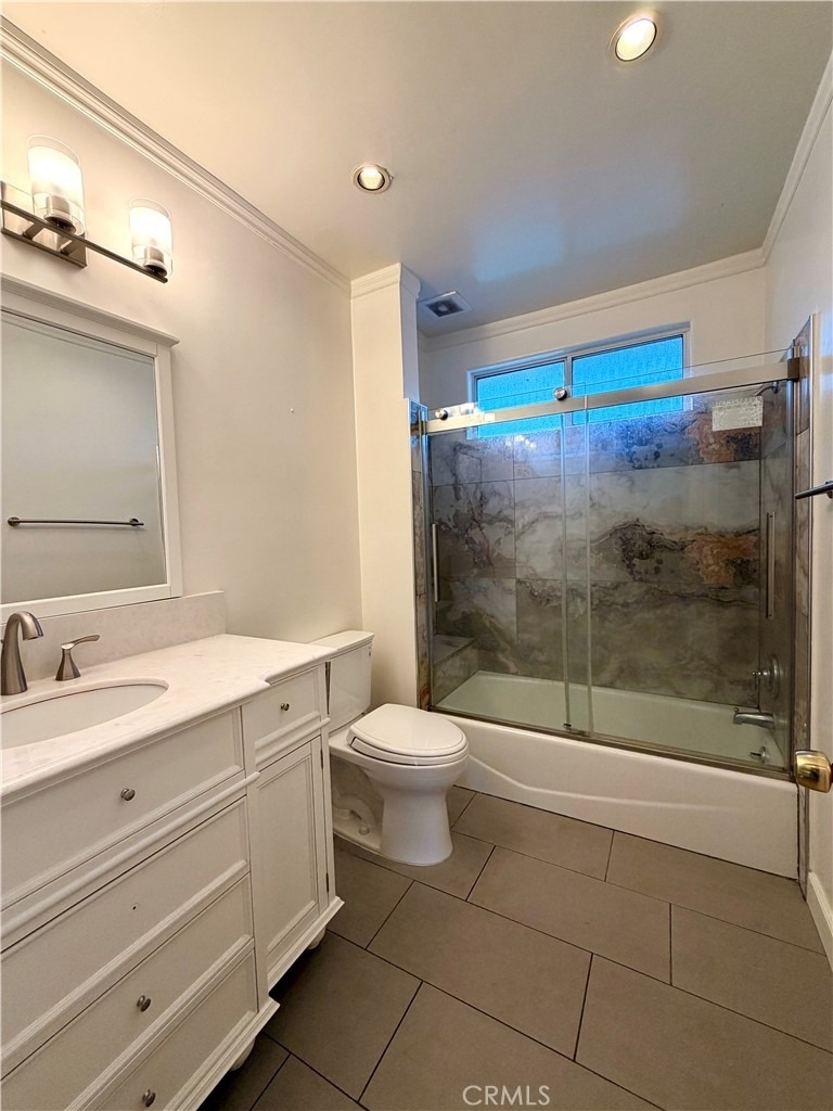 1429 Underhill - Photo 12