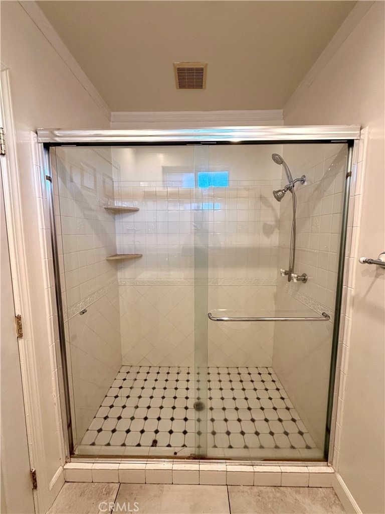 1429 Underhill - Photo 16