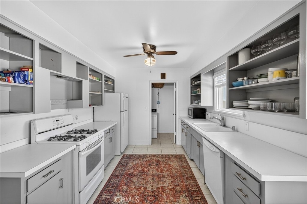 237 Avenida Montalvo - Photo 12