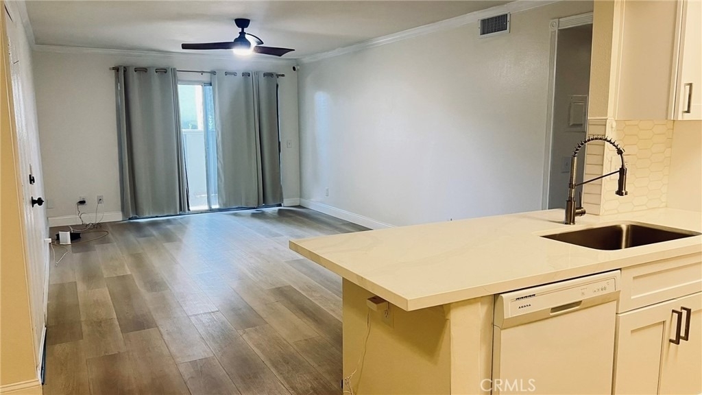 26200 Redlands - Photo 2