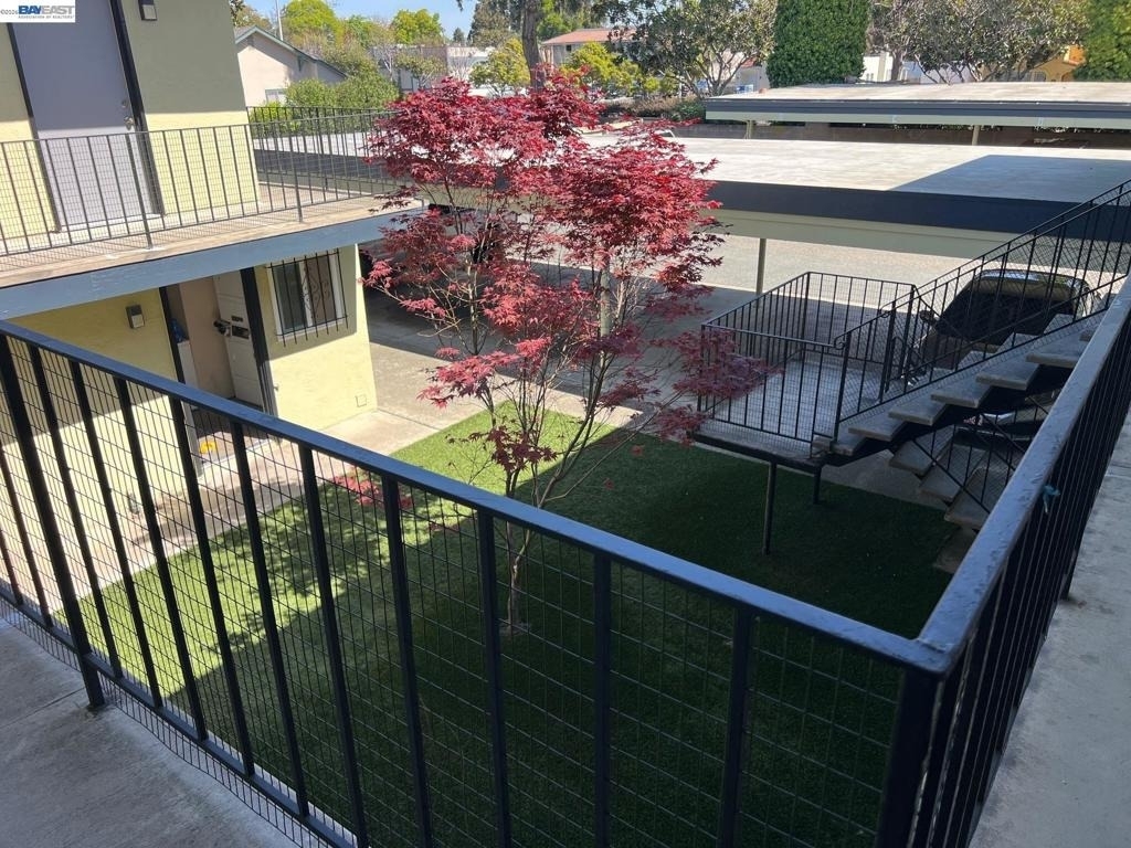 36976 Mulberry St - Photo 32