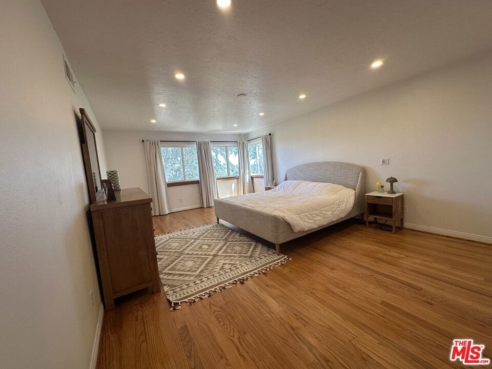 2846 Angelo Drive - Photo 14