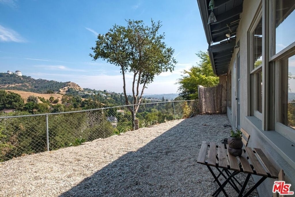 2294 Mountain Oak Drive - Photo 28