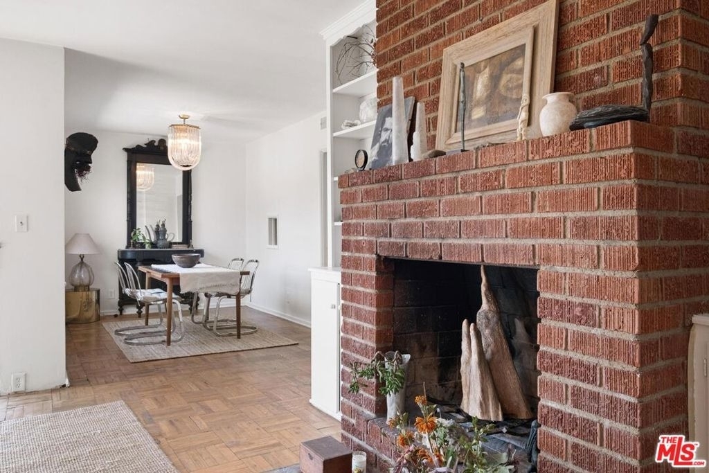 2294 Mountain Oak Drive - Photo 4