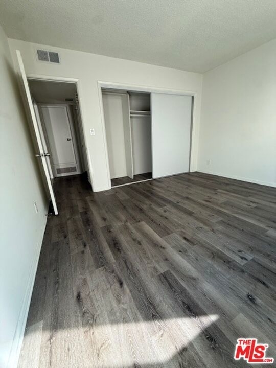 334 S Gramercy Place - Photo 6