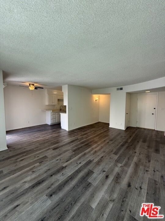 334 S Gramercy Place - Photo 4