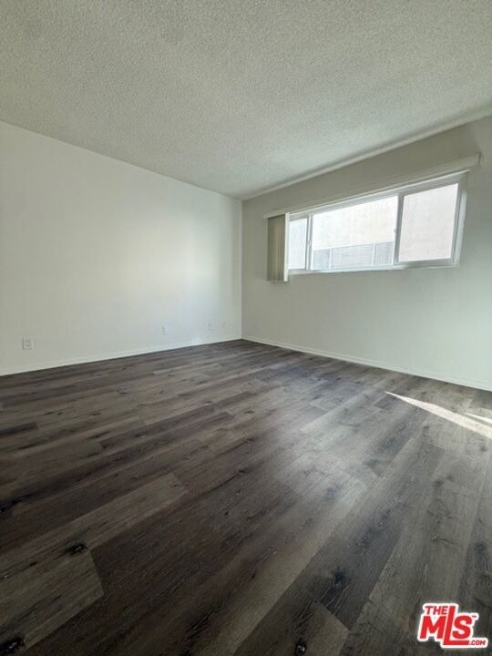 334 S Gramercy Place - Photo 5