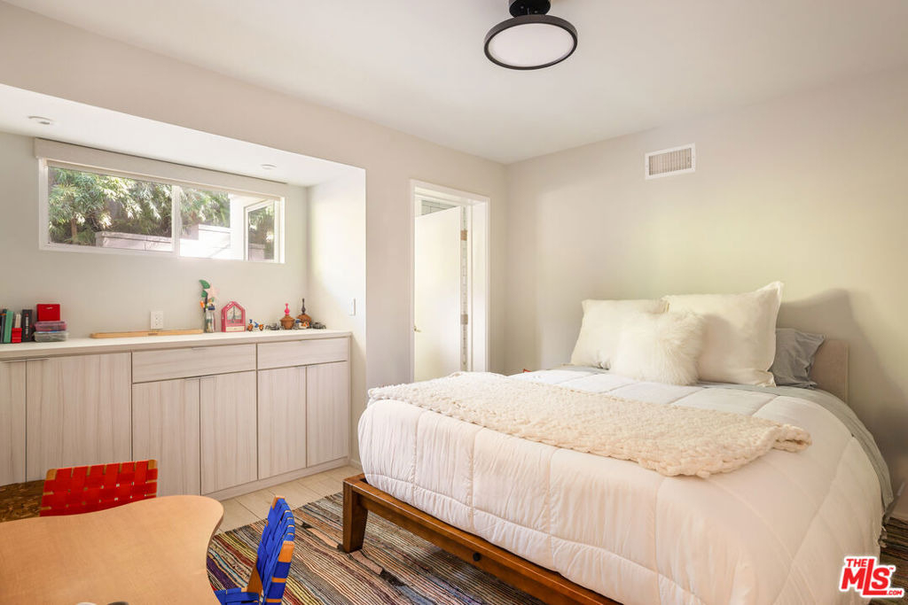 279 Mabery Road - Photo 22