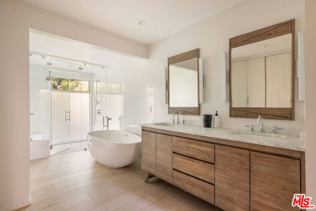 279 Mabery Road - Photo 15