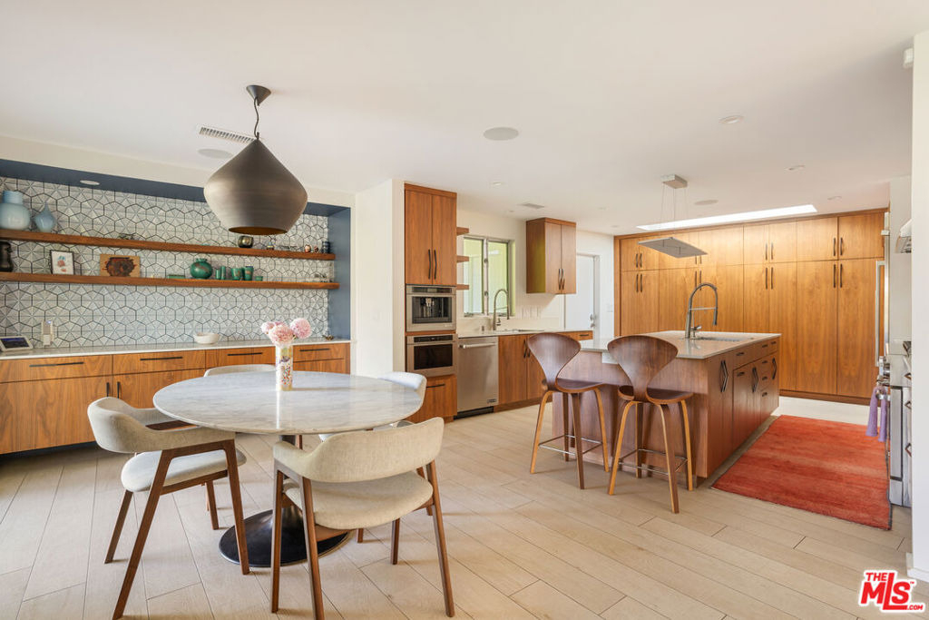 279 Mabery Road - Photo 8
