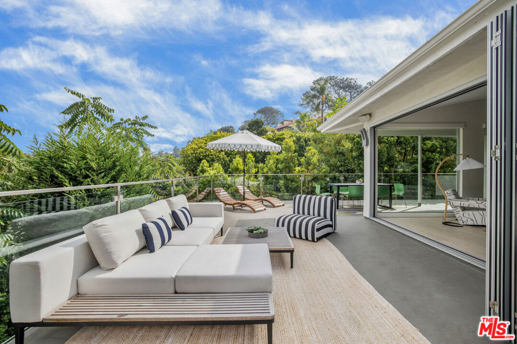 279 Mabery Road - Photo 27