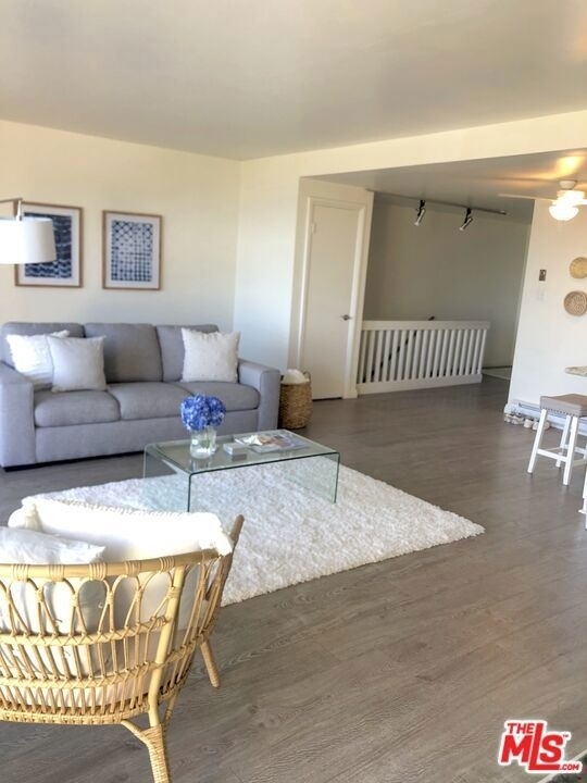 23914 De Ville - Photo 2