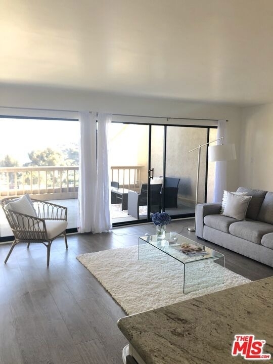 23914 De Ville - Photo 4