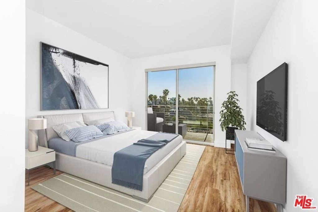 453 S Kenmore Avenue - Photo 9