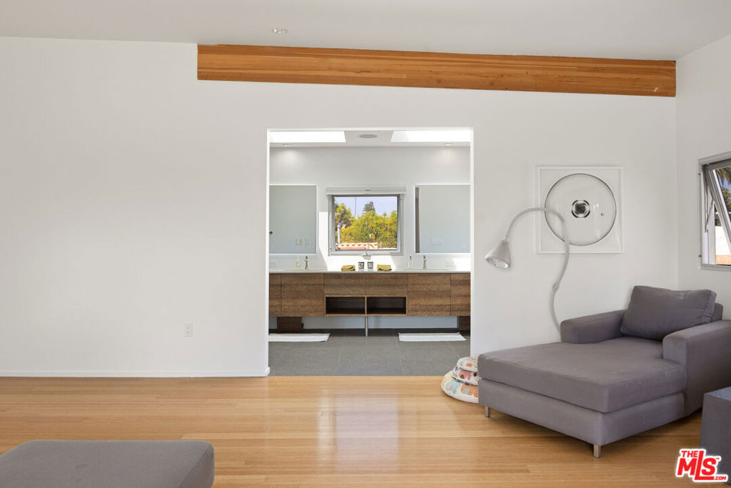710 Milwood Avenue - Photo 25
