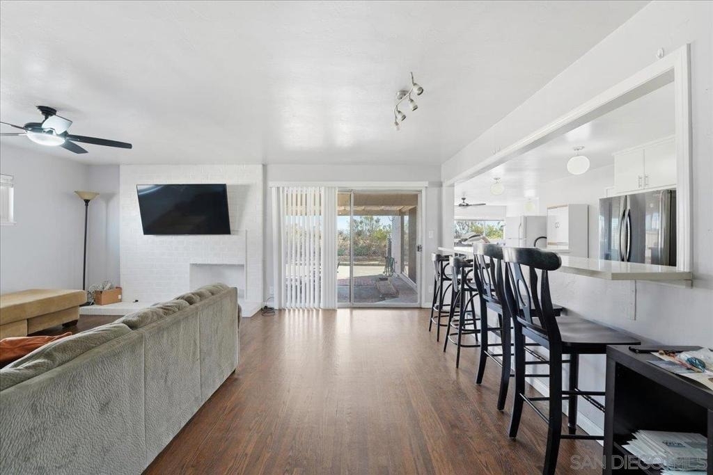 2431 Root Street - Photo 8