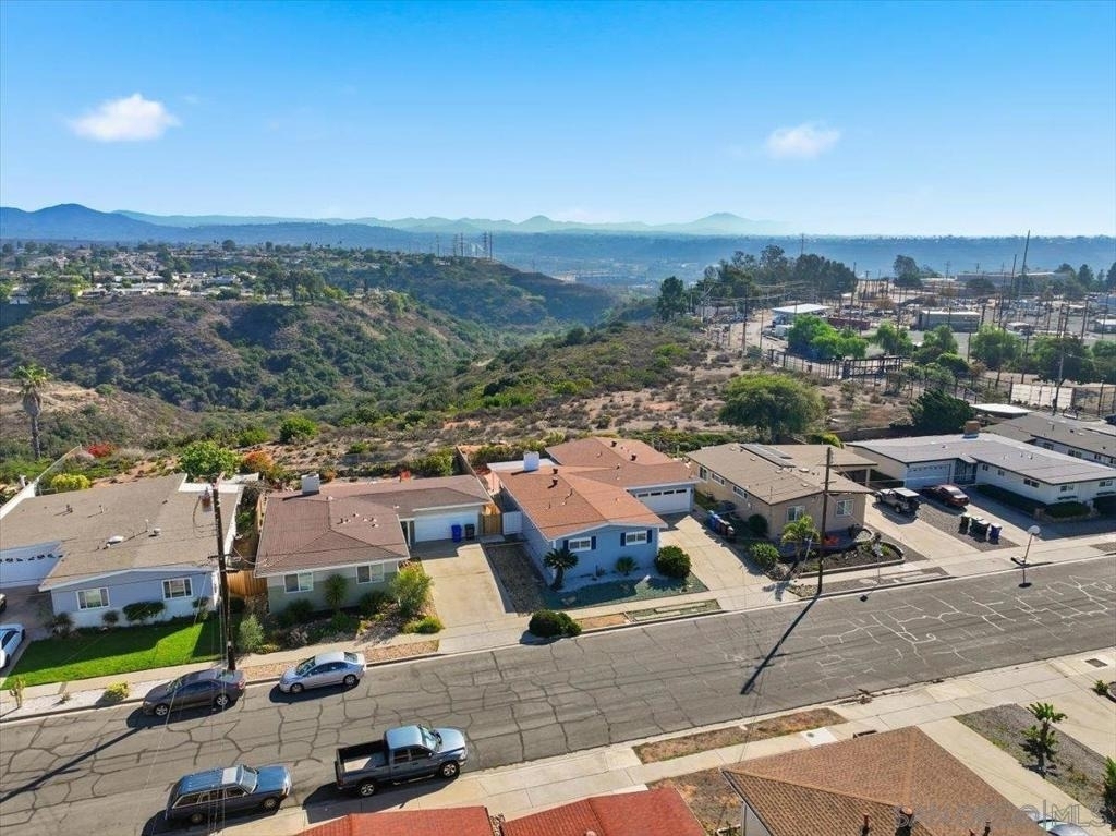 2431 Root Street - Photo 34