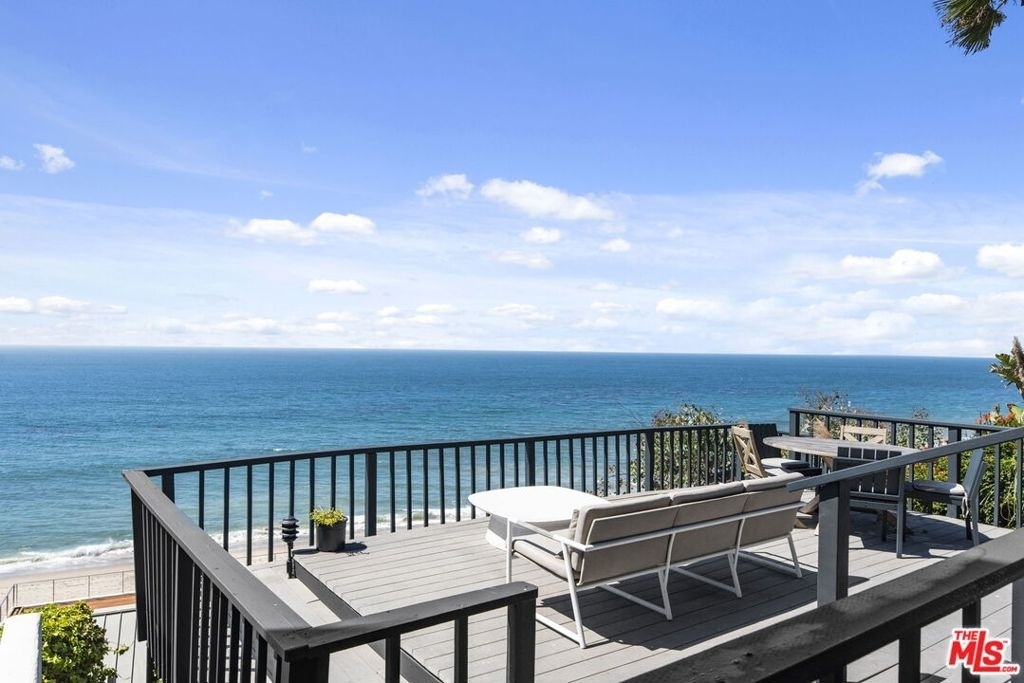 31648 Broad Beach Road - Photo 9