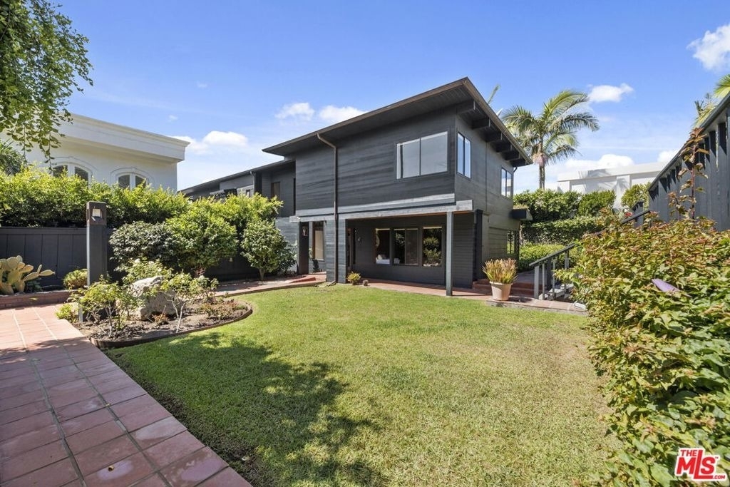 31648 Broad Beach Road - Photo 16