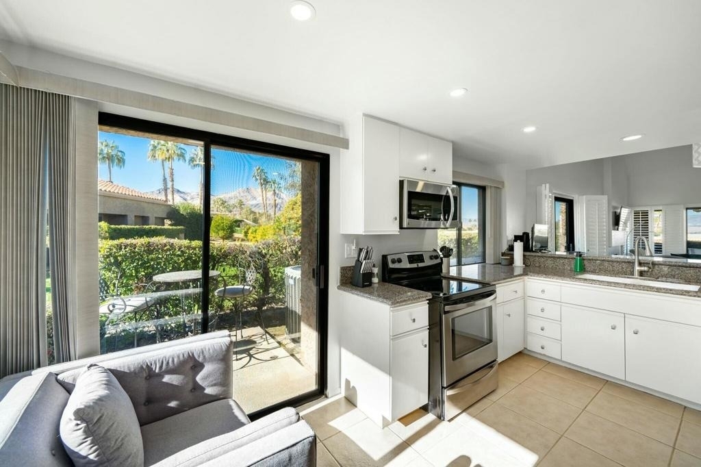 48624 Torrito Court - Photo 19
