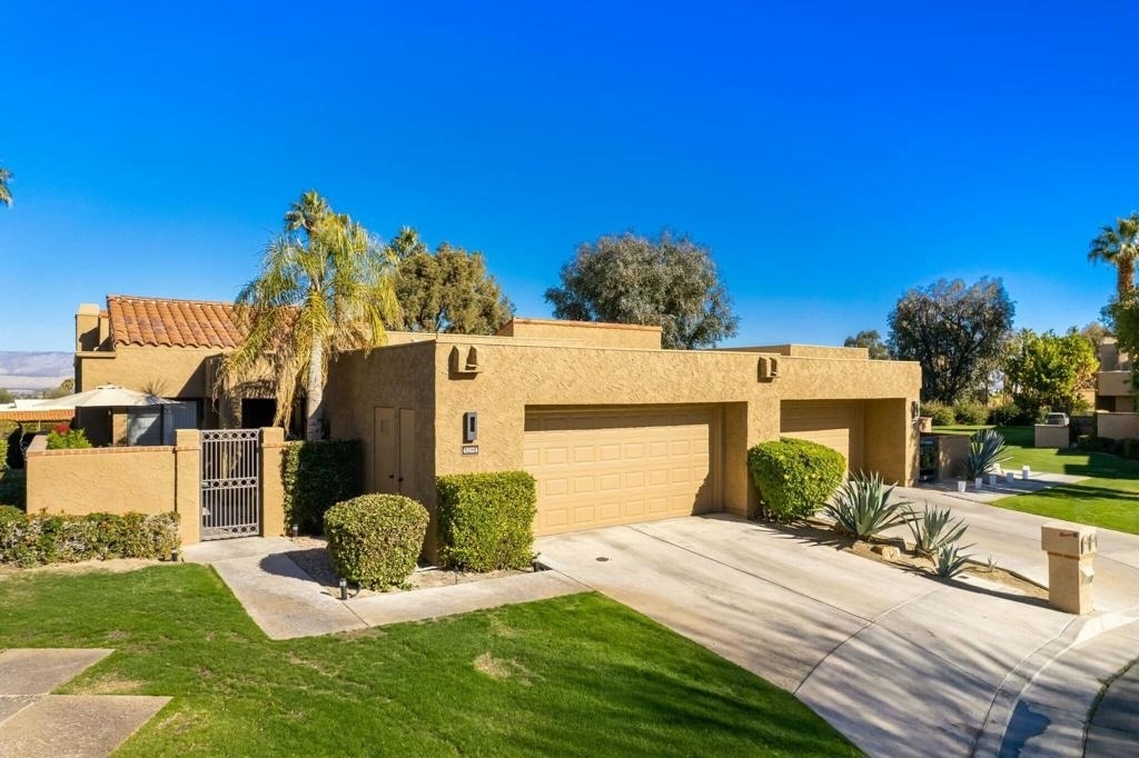 48624 Torrito Court - Photo 50