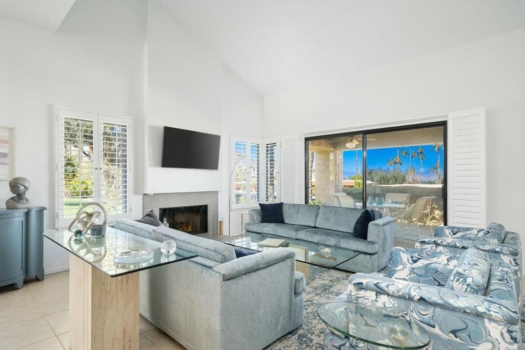 48624 Torrito Court - Photo 10