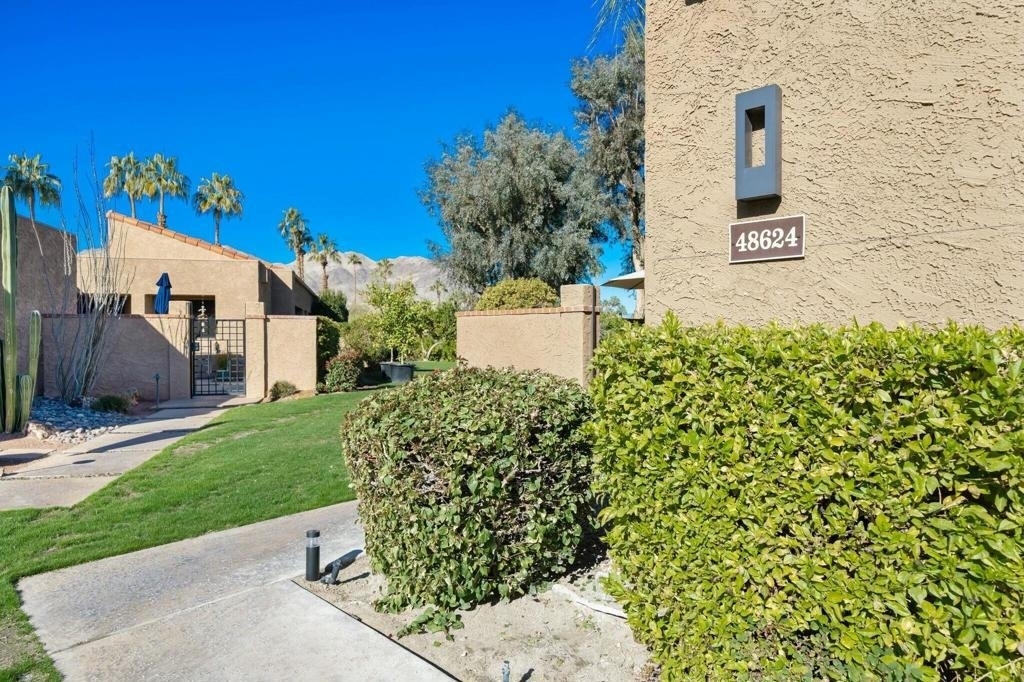 48624 Torrito Court - Photo 3