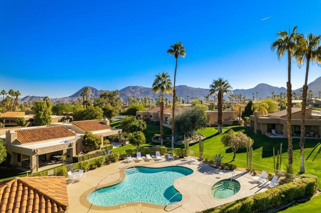48624 Torrito Court - Photo 45