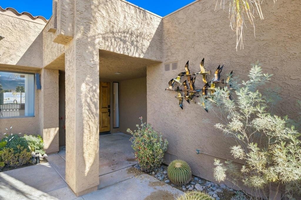 48624 Torrito Court - Photo 4