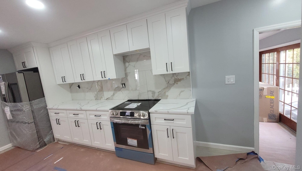 8 Dee Place - Photo 28
