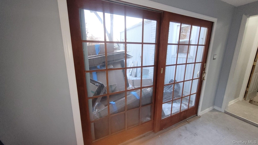 8 Dee Place - Photo 2