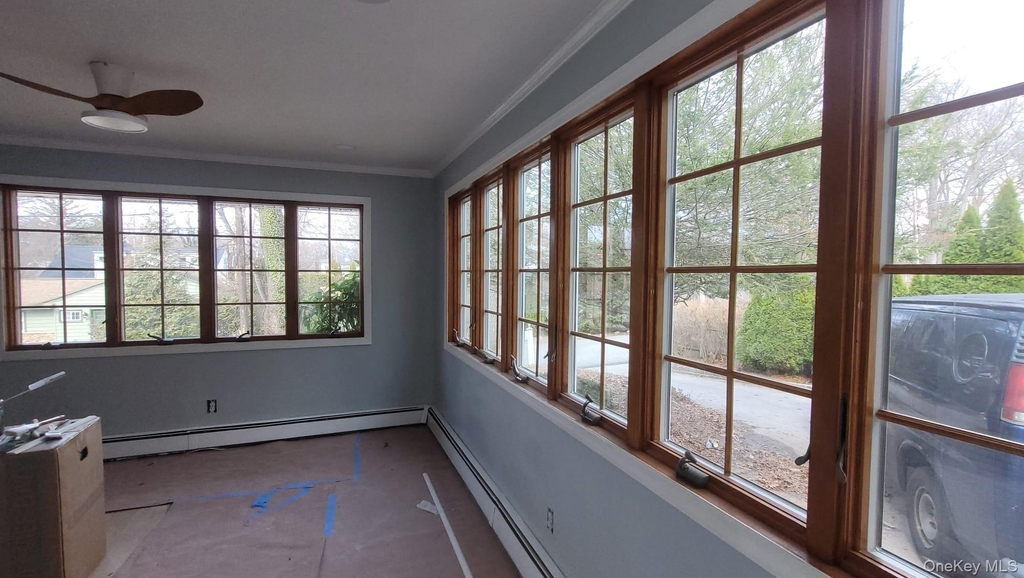 8 Dee Place - Photo 0